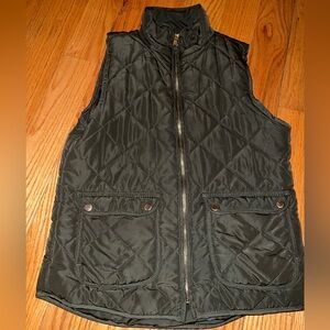 Women's Quilted Green Vest